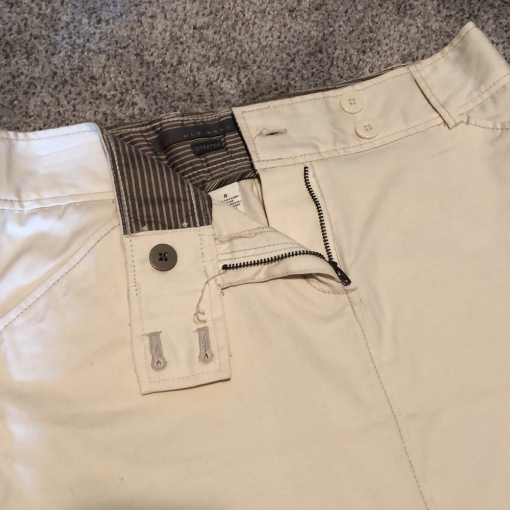 Old Navy Khaki Skirt - Picture 2 of 5